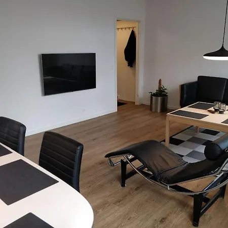 Apartment Perle I Aalborgs Centrum, Nyt, Stille, Gront *