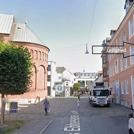 Perle I Aalborgs Centrum, Nyt, Stille, Gront Apartment Aalborg