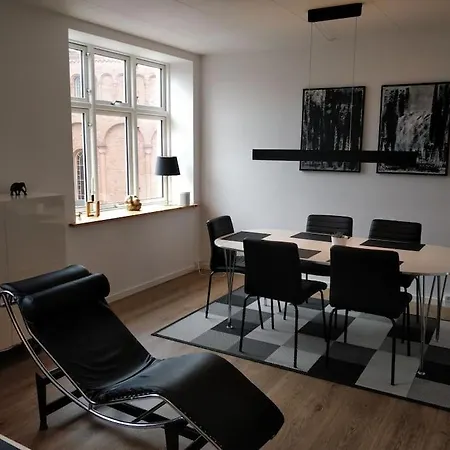 Appartamento Perle I Aalborgs Centrum, Nyt, Stille, Gront *